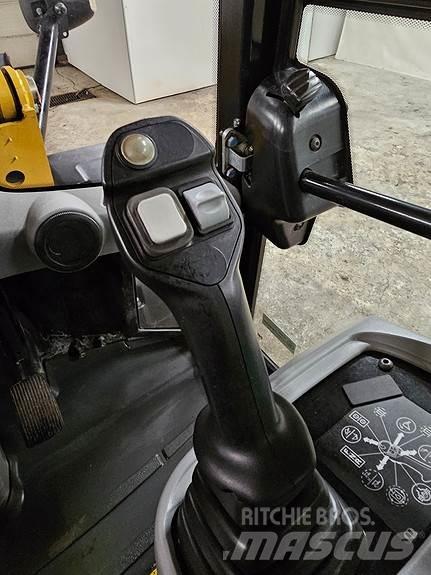 CAT 908M Naudoti ratiniai krautuvai