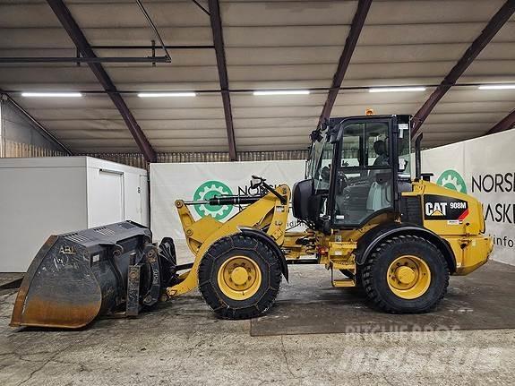 CAT 908M Naudoti ratiniai krautuvai