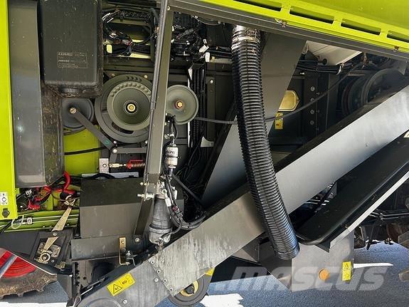 CLAAS Avero 240 Derliaus nuėmimo kombainai