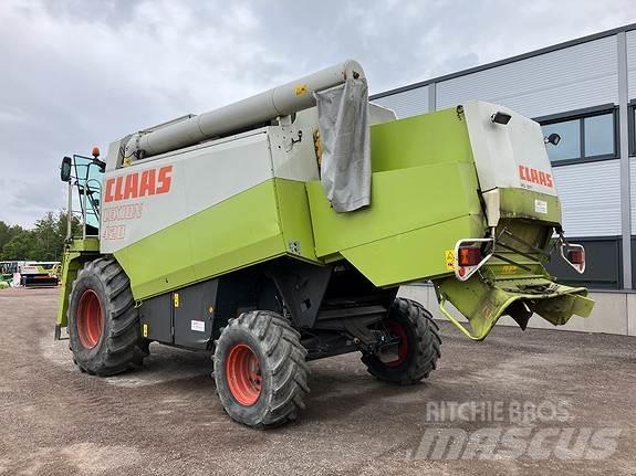 CLAAS Lexion 420 Derliaus nuėmimo kombainai