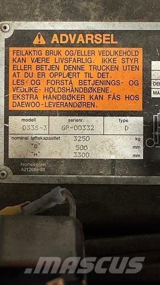 Daewoo D33S-3 Dyzeliniai krautuvai