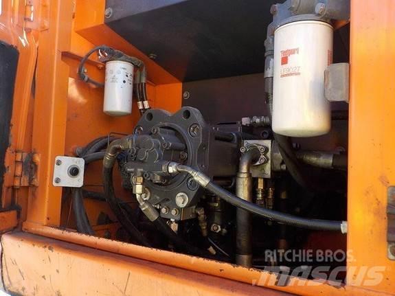 Doosan DX225LC-3 Vikšriniai ekskavatoriai