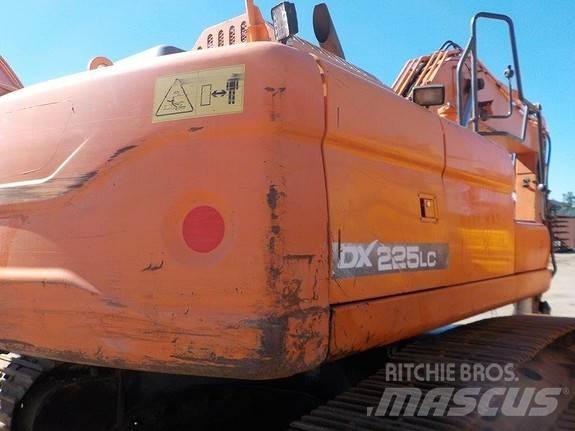 Doosan DX225LC-3 Vikšriniai ekskavatoriai