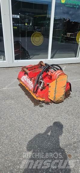 Dücker  Kita kelių ir sniego technika