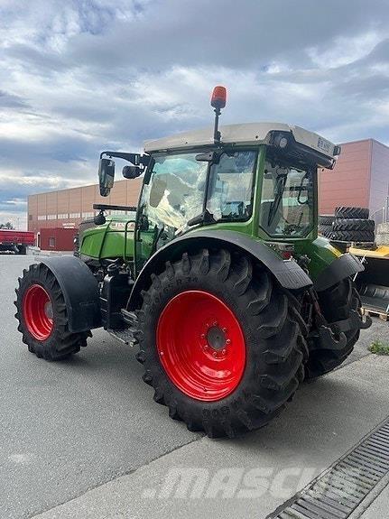 Fendt 211 Traktoriai