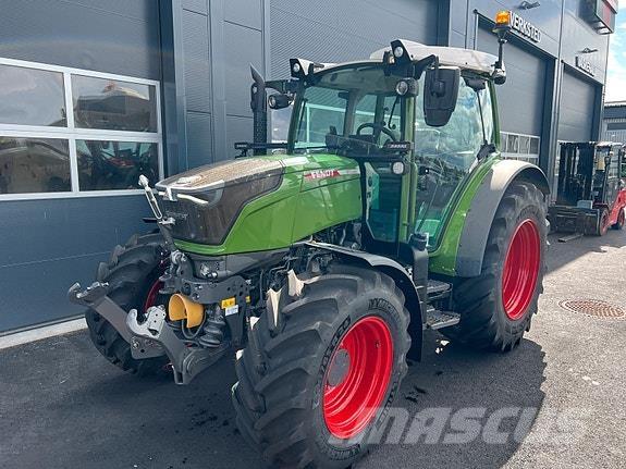 Fendt 211 Profi+ Traktoriai