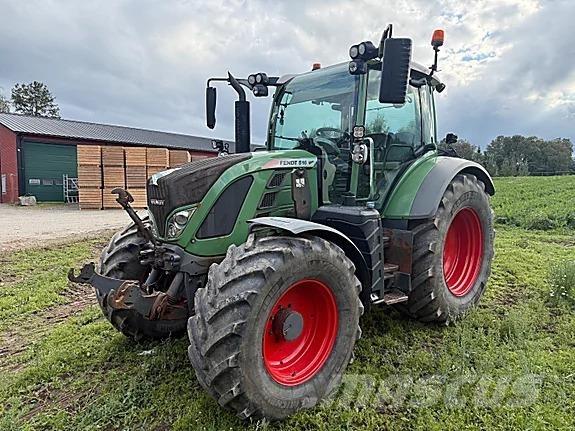 Fendt 516 Traktoriai