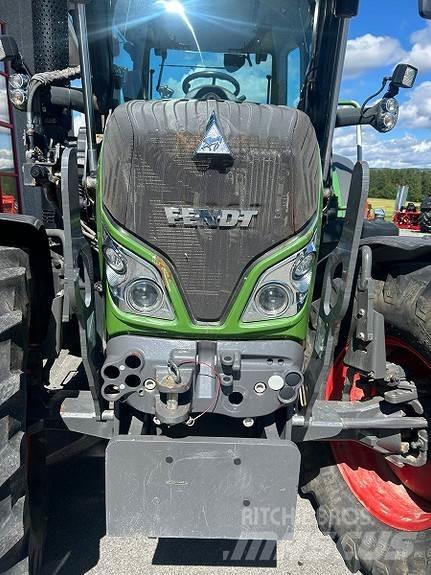 Fendt 516 Vario Traktoriai