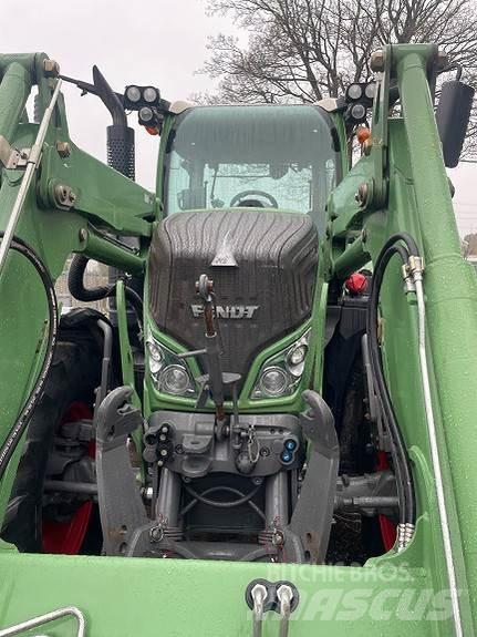 Fendt 718 Traktoriai