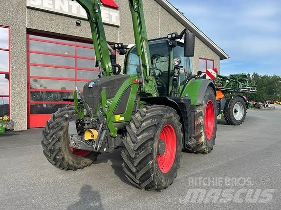 Fendt 724 VARIO Traktoriai