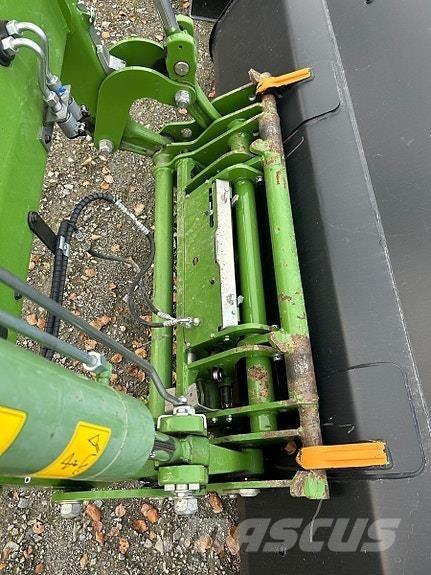 Fendt 724 VARIO Traktoriai