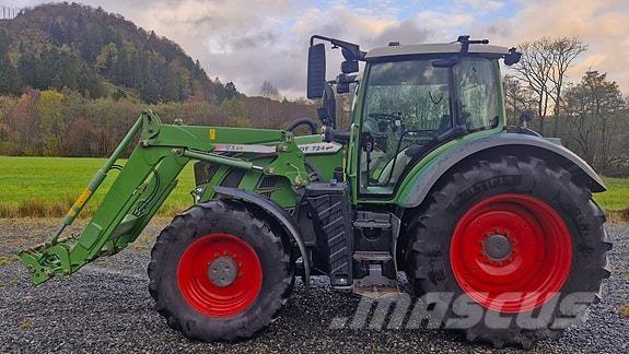 Fendt 724 Vario Traktoriai