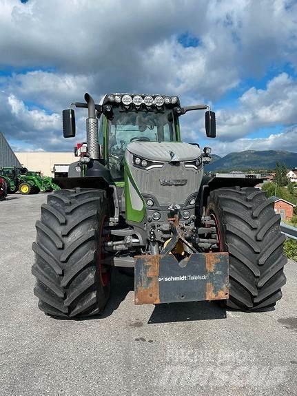 Fendt 942 VARIO Traktoriai