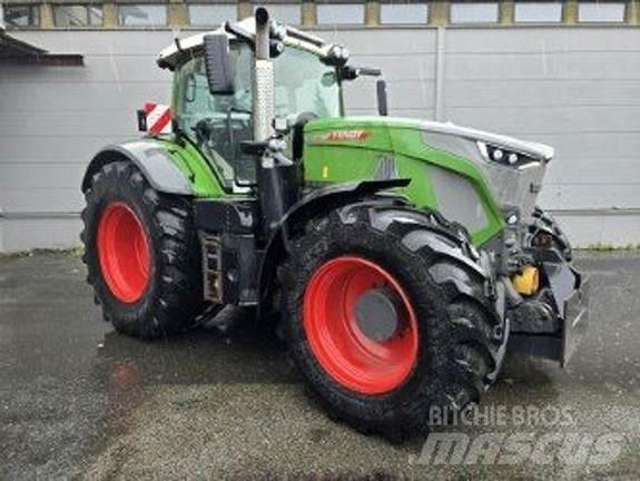 Fendt 942 VARIO Traktoriai