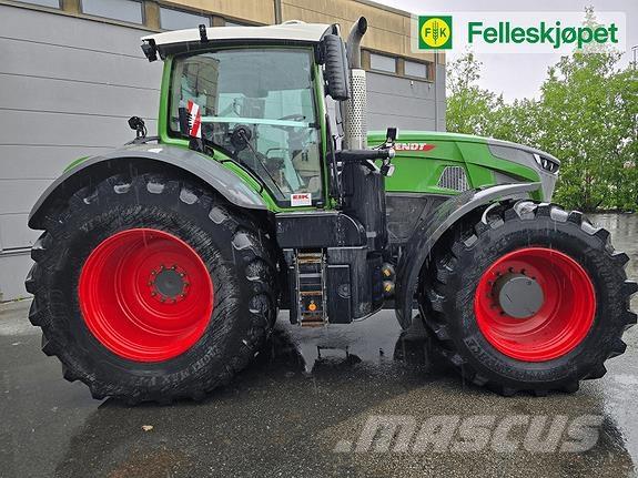 Fendt 942 VARIO Traktoriai