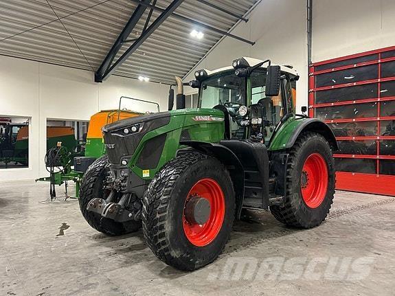 Fendt 942 VARIO Traktoriai