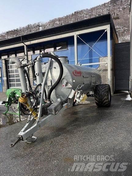 Fliegl VFW10600 Mineralinių trąšų barstytuvai