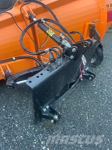 FMG AA300Z-City Sniego peiliai ir valytuvai