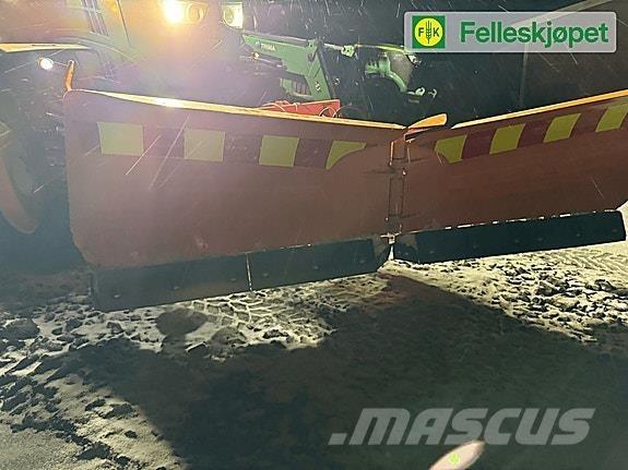 FMG Nivelaura Kita kelių ir sniego technika