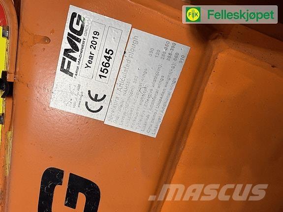 FMG Nivelaura Kita kelių ir sniego technika