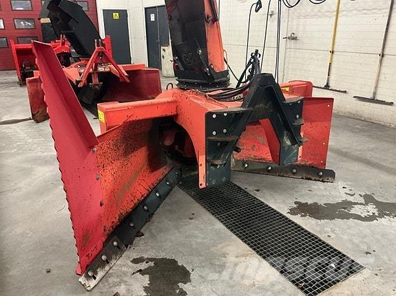 Globus GS 235 Sniego pūstuvai