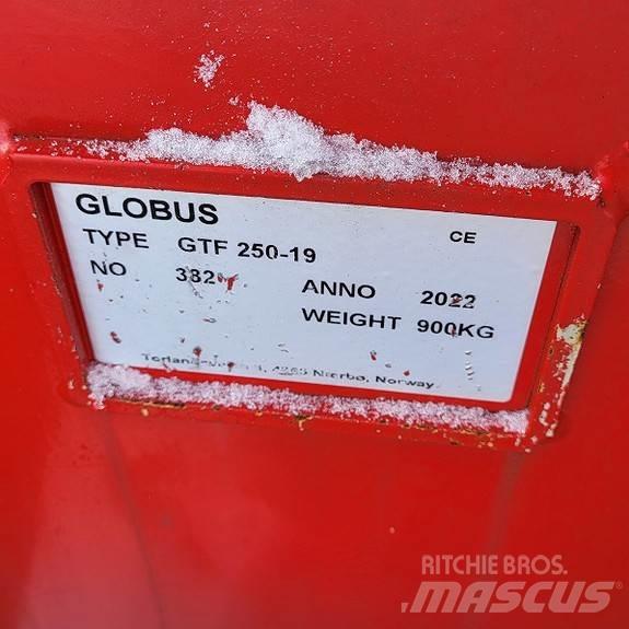 Globus GTF250 Sniego pūstuvai