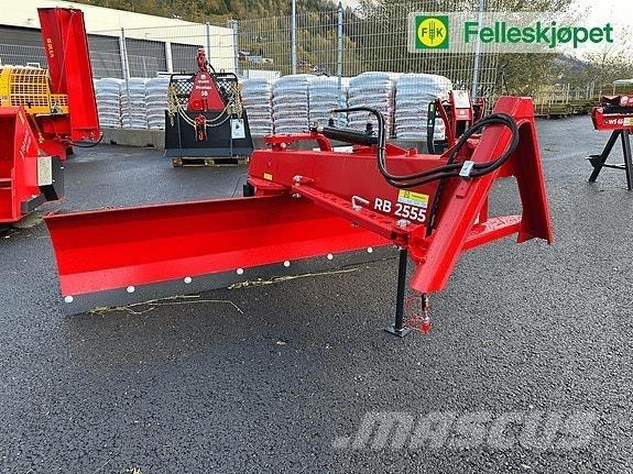 Igland RB 2555 Kita kelių ir sniego technika