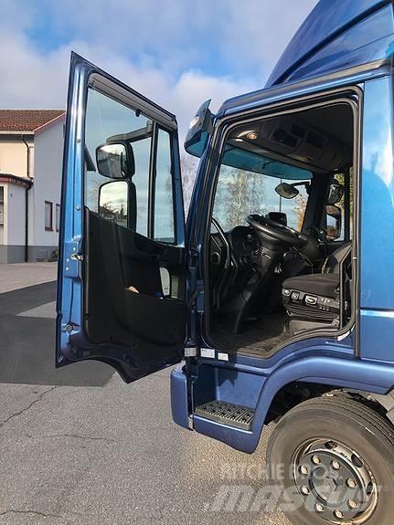 Iveco 120ELG Sunkvežimiai su dengtu kėbulu