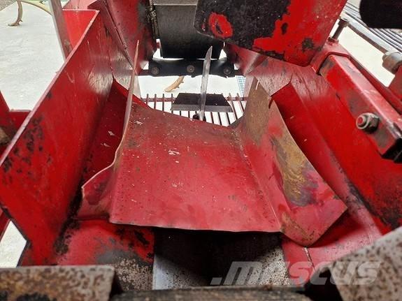 Japa 2100, 5,6T Miško technika - Kita