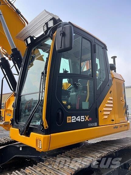 JCB 245XRL SV Vikšriniai ekskavatoriai