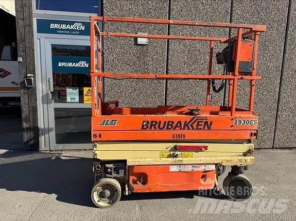 JLG 1930ES Kiti keltuvai ir platformos