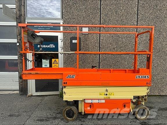 JLG 1930ES 61920 Kiti keltuvai ir platformos