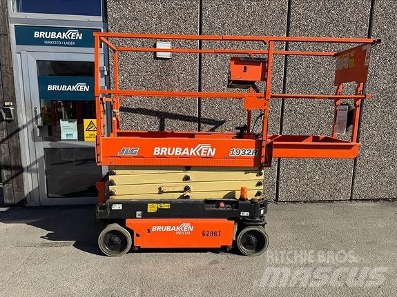 JLG 1932R Kiti keltuvai ir platformos