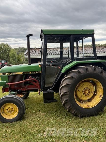 John Deere 1140 Traktoriai
