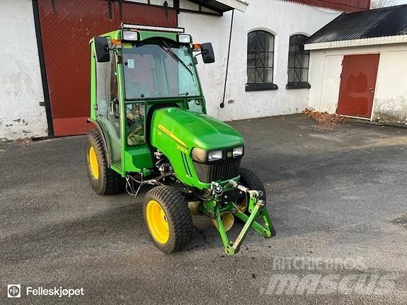 John Deere 2032R Traktoriai