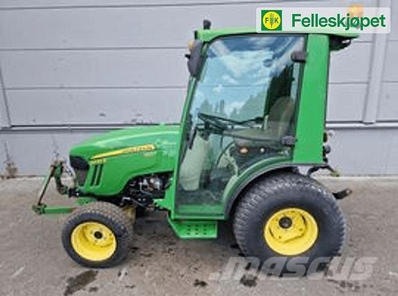 John Deere 2032R Traktoriai