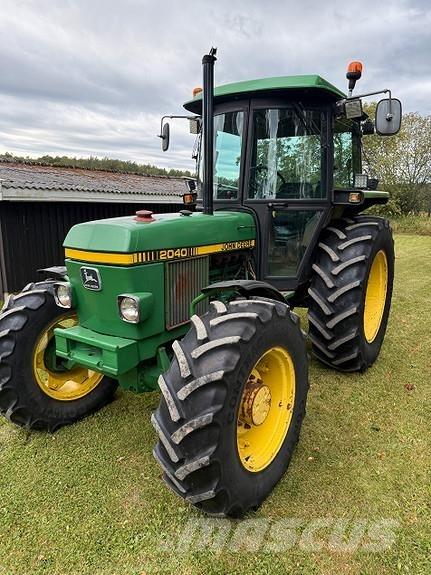 John Deere 2040 Traktoriai