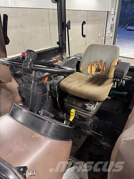 John Deere 2040 Traktoriai