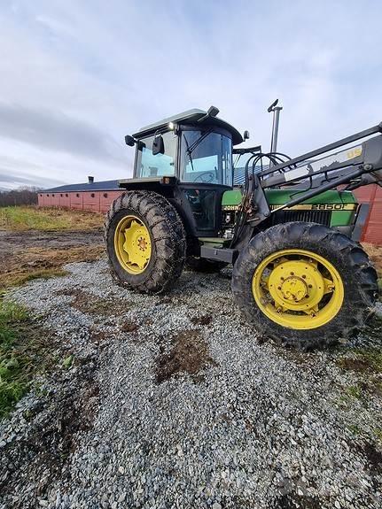 John Deere 2850 Traktoriai