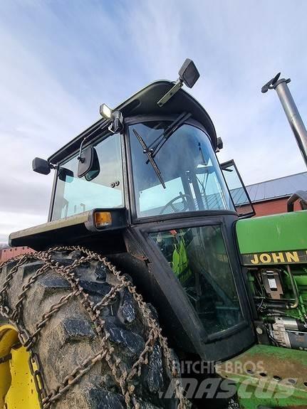John Deere 2850 Traktoriai