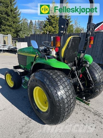John Deere 4410 Traktoriai