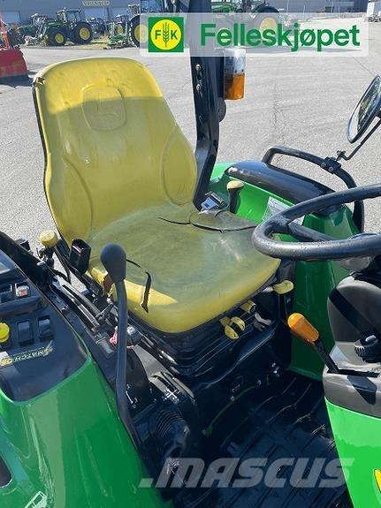 John Deere 4410 Traktoriai