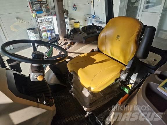 John Deere 5075E Traktoriai