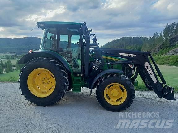 John Deere 5125R Traktoriai