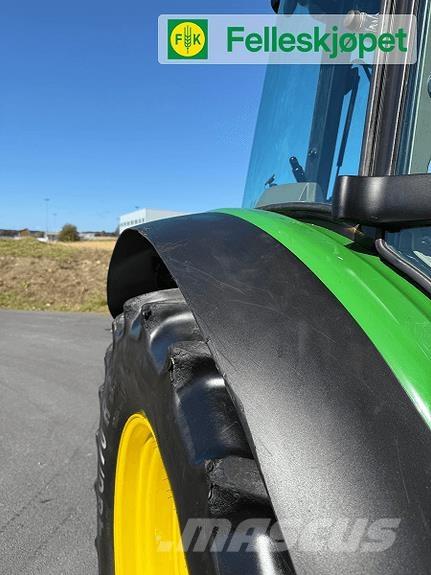 John Deere 5125R Traktoriai