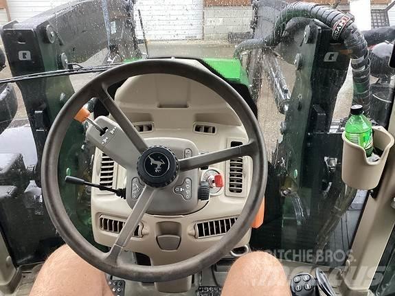 John Deere 6100m Traktoriai