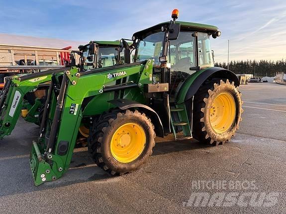 John Deere 6110MC Traktoriai