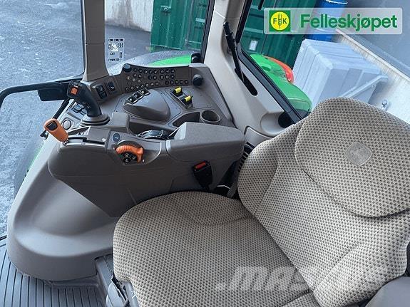 John Deere 6120M Traktoriai