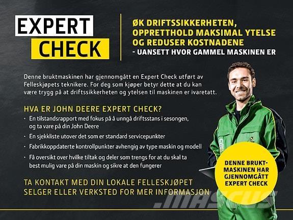 John Deere 6125M Traktoriai