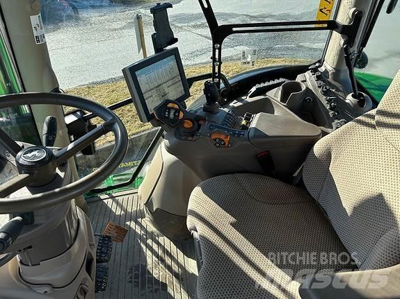John Deere 6155R Traktoriai